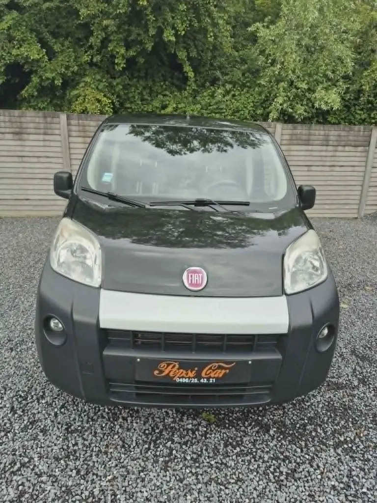 13f4d303-d427-4600-8ff5-a731cfdf98db.webp