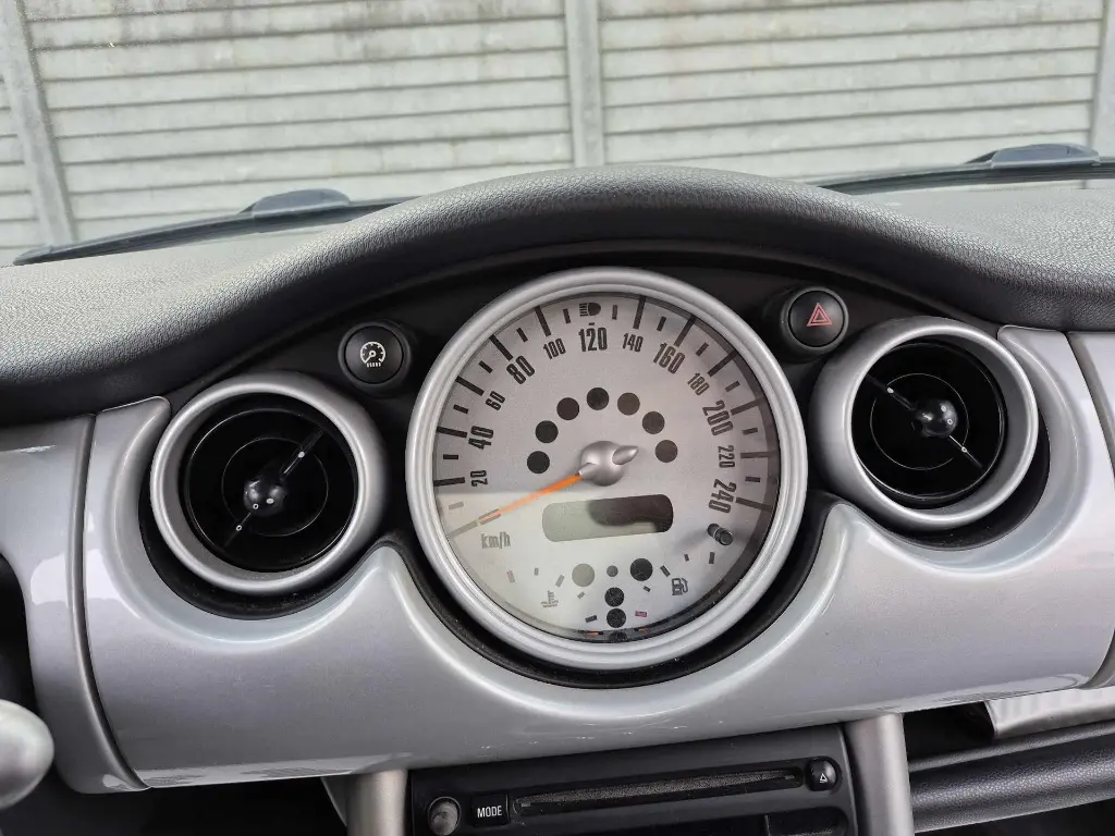 MINI7.webp