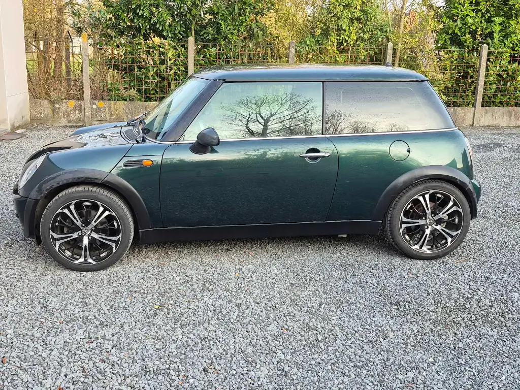 MINI ONE R50 1.6i essence